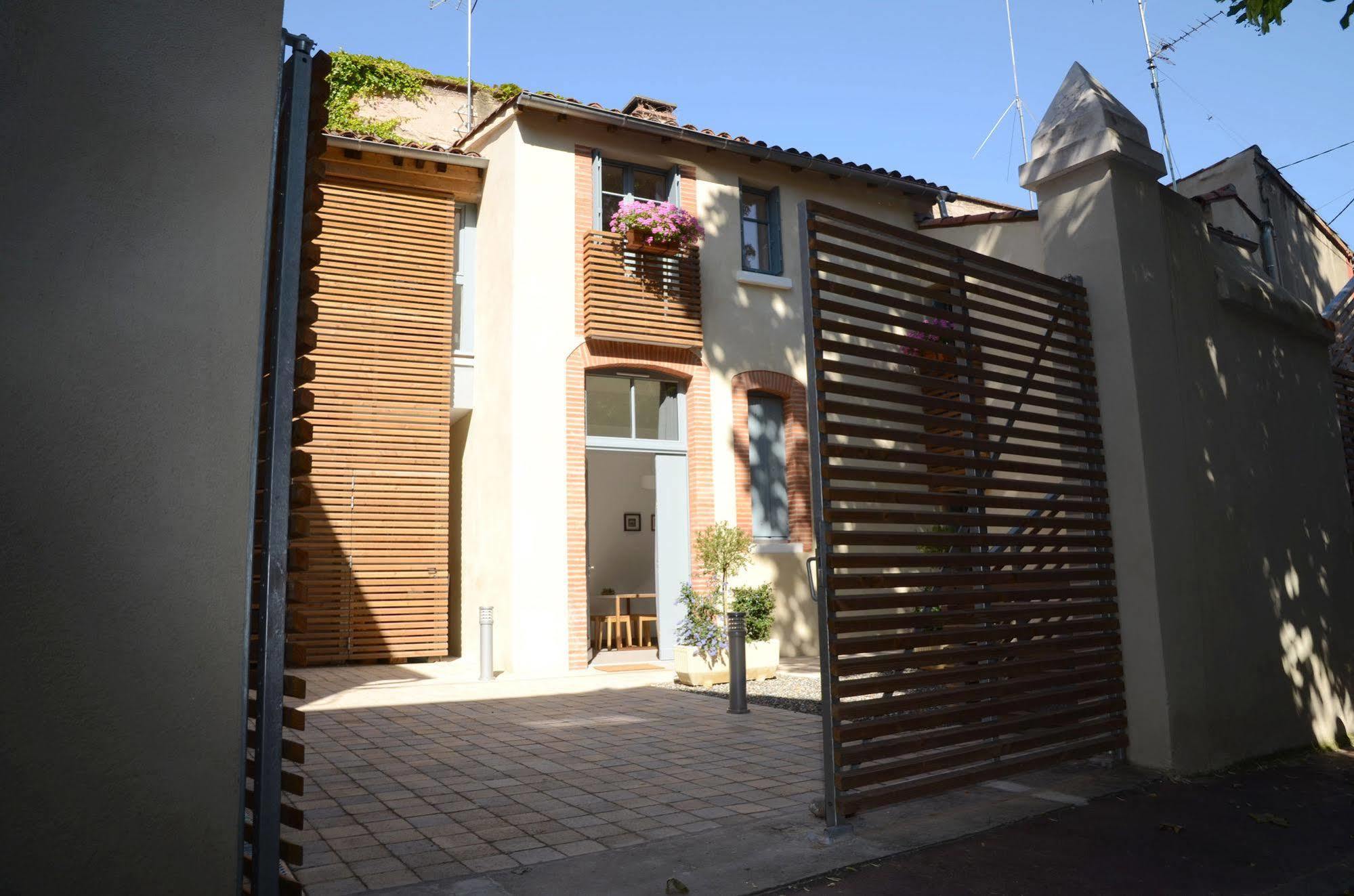 Le Clos Des Salins Toulouse Exterior foto